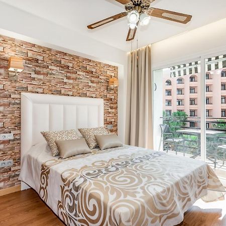 New 1 Bedroom Apartement On The Sea In Marbella. Esterno foto