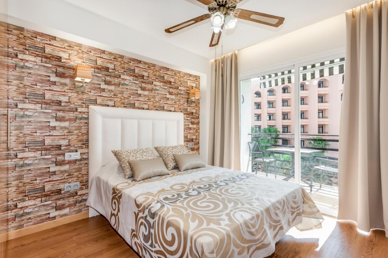 New 1 Bedroom Apartement On The Sea In Marbella. Esterno foto