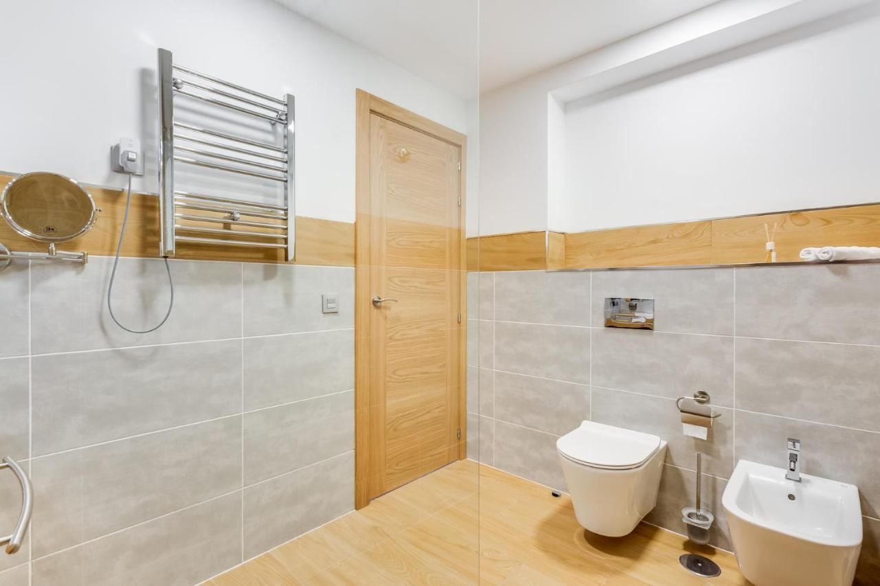 New 1 Bedroom Apartement On The Sea In Marbella. Esterno foto